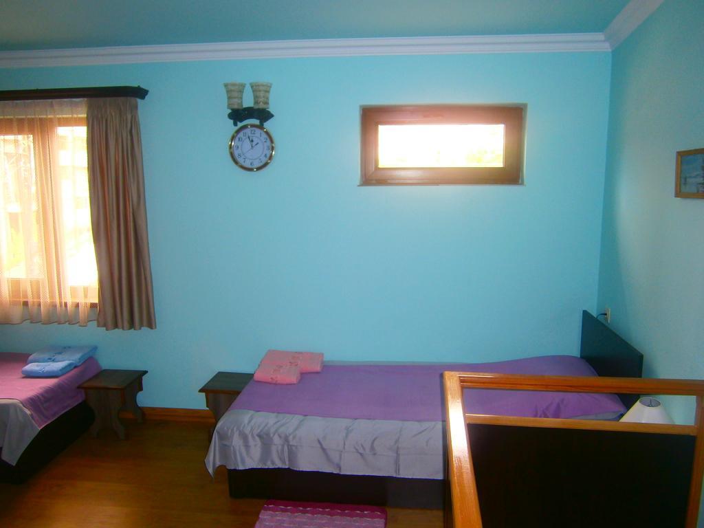 Aygestan Comfort Holiday Home Yerevan Quarto foto